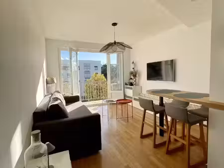 location appartement 4 pièces 66 m² à lyon 9 (69009)