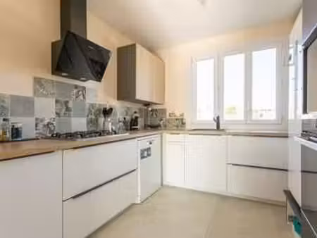 vente appartement 4 pièces à nantes rond-point de paris - blanche de castille (44000) : à 