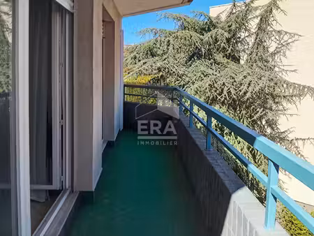 beau t3 de 69m² avec balcon quartier gratte-ciel