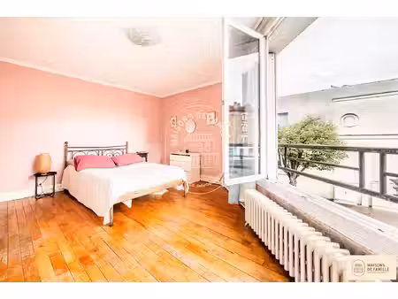 maison familiale à mairie d'aubervilliers 7 pièces - 4 chambres - 200 m2
