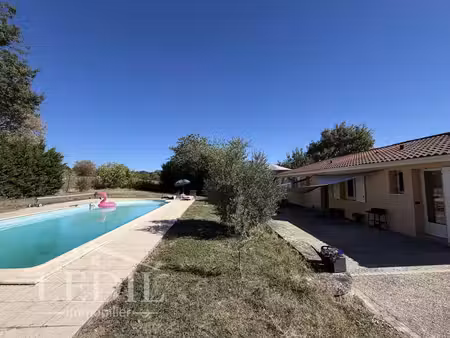 belle maison de campagne avec piscine et parc