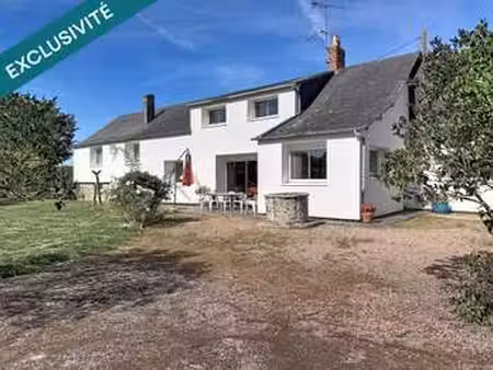 vente maison à évron (53600) : à vendre / 210m² évron