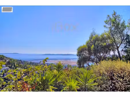 hyeres au calme absolu vue mer maison de 120m2 avec terrasse