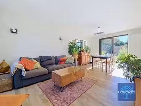 vente maison à la roche-sur-yon (85000) : à vendre / 90m² la roche-sur-yon