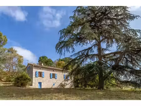maison de campagne avec pigeonnier attenant et dépendances