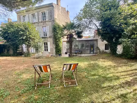maison niort 10 pièce(s) 340 m2