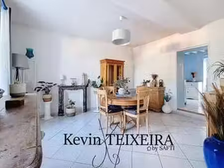 vente maison à souvigné-sur-sarthe (72300) : à vendre / 125m² souvigné-sur-sarthe
