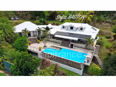 maison à vendre schoelcher 8 pièce(s) 227m2 1 349 000€