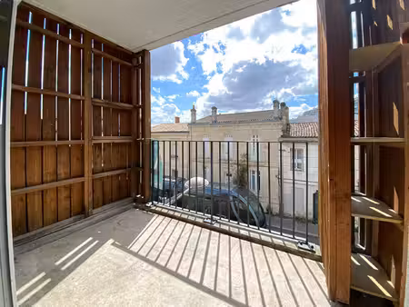 location appartement 3 pièces  59.78m²  bordeaux