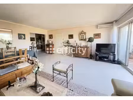 appartement 3 pièces - 99 m²