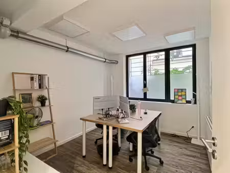 location bureaux 143m²