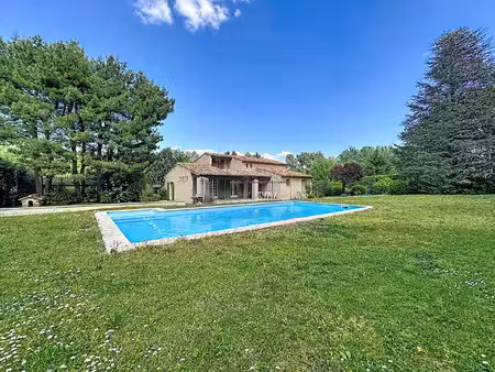 maison de luxe à vendre dans le quartier grand sud- aix la duranne