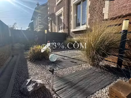 magnifique maison de cité sans travaux