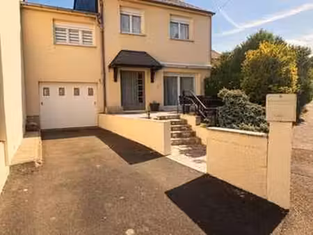 vente maison à la flèche (72200) : à vendre / 103m² la flèche