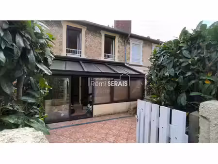 à louer potigny - maison f3 avec cour extérieure