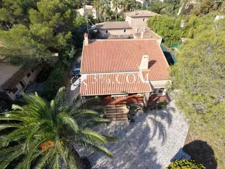 maison avec dépendance à pied de la mer