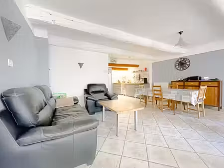 maison 6 pièces - 123 m²