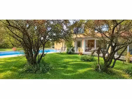 maison de luxe à vendre à sainte-colombe
