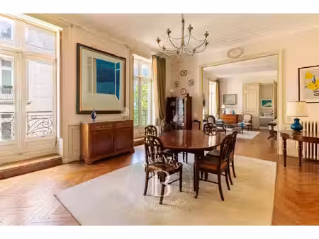 appartement de luxe à vendre dans le quartier centre ville