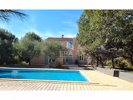 maison de luxe à vendre à mazan
