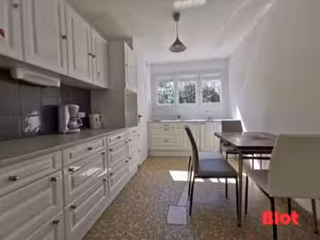 location appartement 4 pièces meublé à rennes villejean (35000) : à louer 4 pièces meublé 