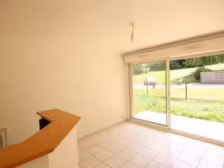location appartement t1 à saint-brieuc les villages  la ville jouha  robien (22000) : à lo