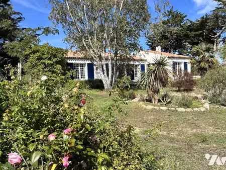 maison de luxe à vendre dans le quartier sud est