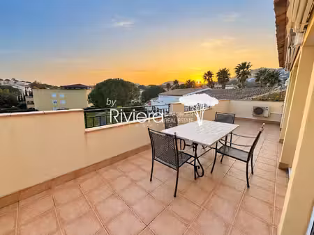 appartement de luxe à vendre à cavalaire-sur-mer