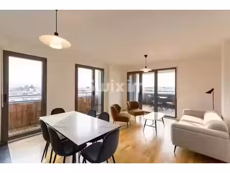 location meublée appartement 3 pièces 68.4 m² à annemasse (74100)  1 900 €