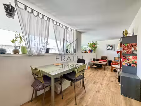 exclusivité ! t3 de 57m2 avec terrasse de 17m2