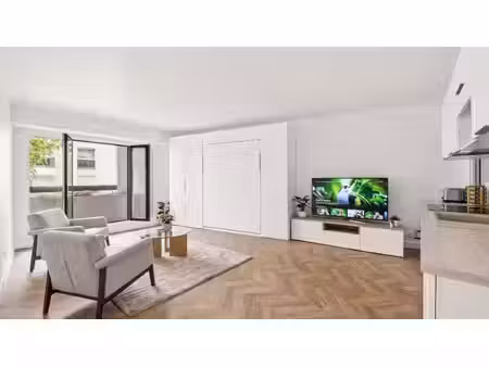 appartement neuilly sur seine 1 pièce rénové 35 m² - balcon