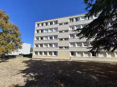appartement saint doulchard 2 pièce(s) 55.17 m2