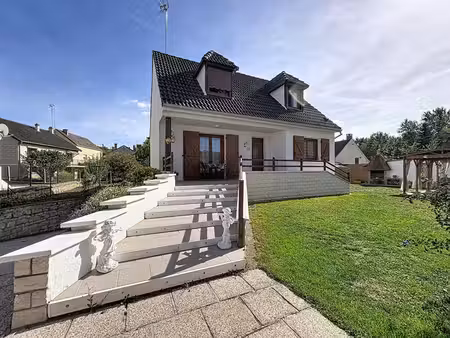 pavillon independant - 118m² - 4 chambres - sous sol total - double garage - 60250 bury