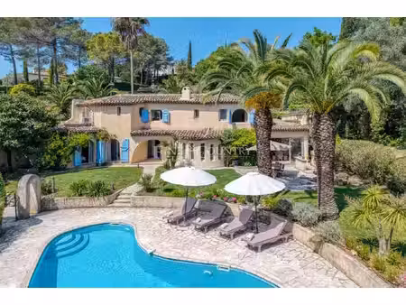 maison de luxe à vendre dans le quartier ecarts sud