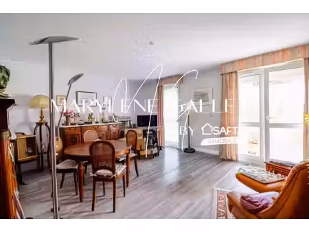 t3 - centre ville - balcon sud - box en sous-sol