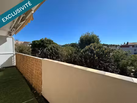 grand t2 idéalement situé au pradet !