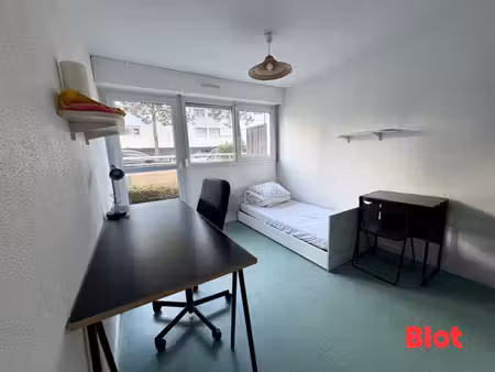 exclusivite a vendre avec blot immobilier - studio avec sejour - terrasse et parking