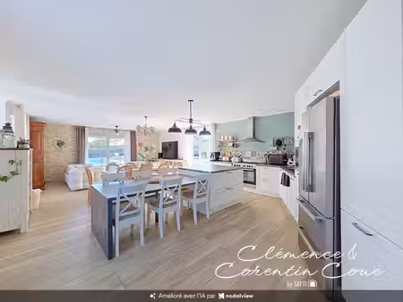 candé maison de 210 m²