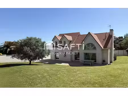 une villa à 150 mètres des plages du débarquement.