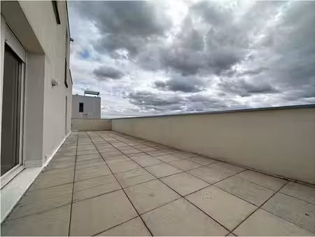 location appartement t3 de 67 m² avec terrasse et parking – blagnac andromède