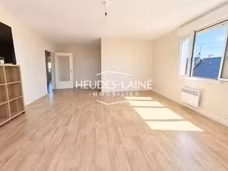 location appartement 3 pièces à avranches (50300) : à louer 3 pièces / 78m² avranches