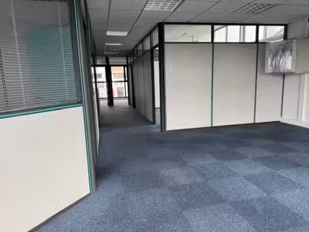 location bureaux limas 69400 160m²
