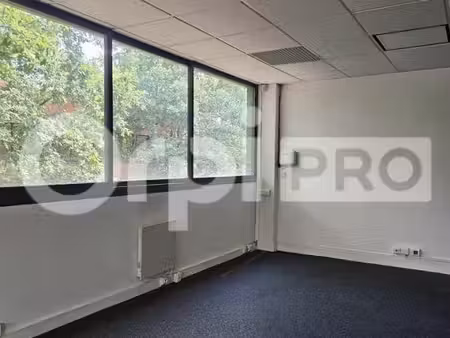 location bureaux merignac 33700 108m²