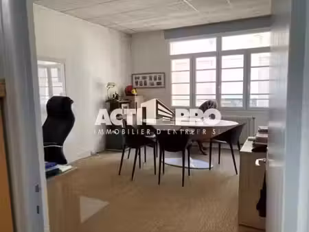 location bureau 213 m² à perpignan (66000)