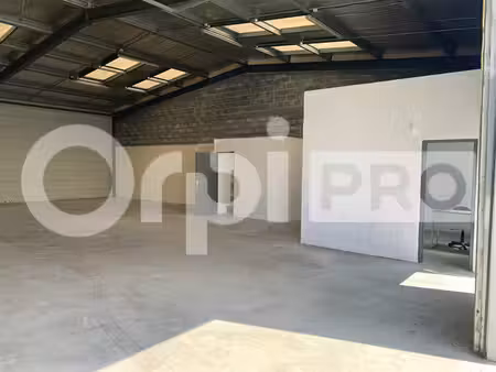 location entrepôt marcheprime 33380 400m²