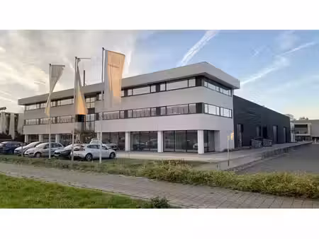 kantoor met opslagruimte te huur in burcht