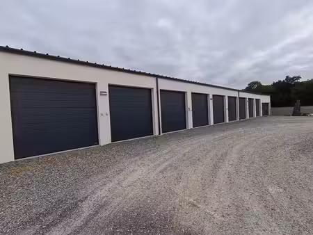grand box / garage sécurisé à louer – muzillac