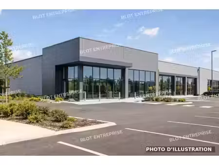 location local d’activités saint brieuc 22000 2345m²
