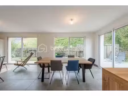 maison de 91 49 m² à cercier