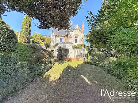 vente maison 6 pièces  161.00m²  saint